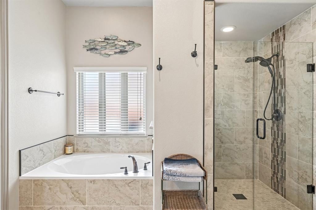 401 Pendall Drive Property Photo 19