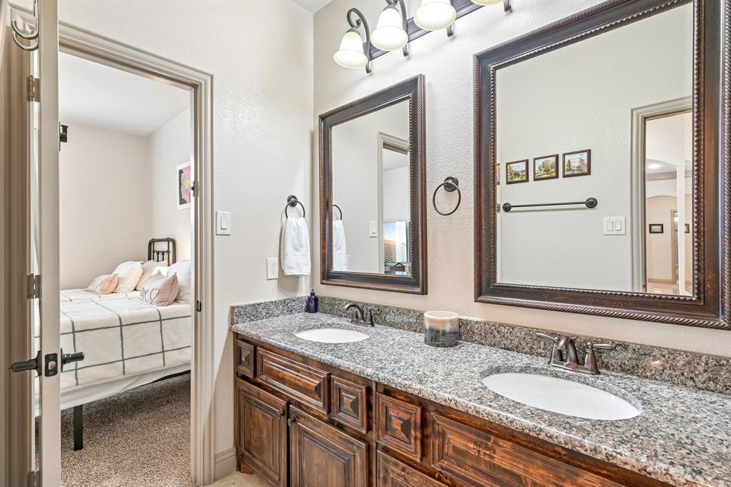 401 Pendall Drive Property Photo 25
