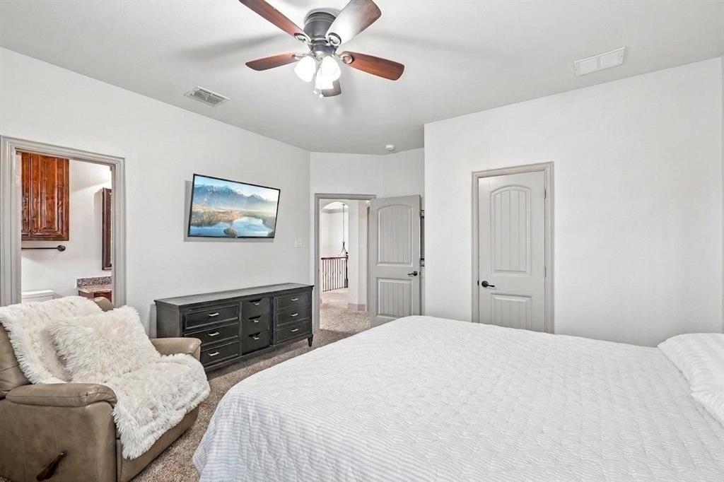 401 Pendall Drive Property Photo 29