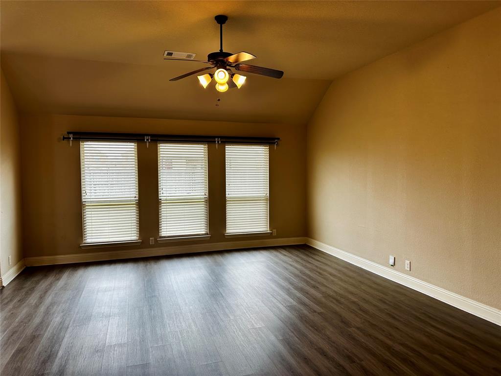 3011 Winecup Court Property Photo 4