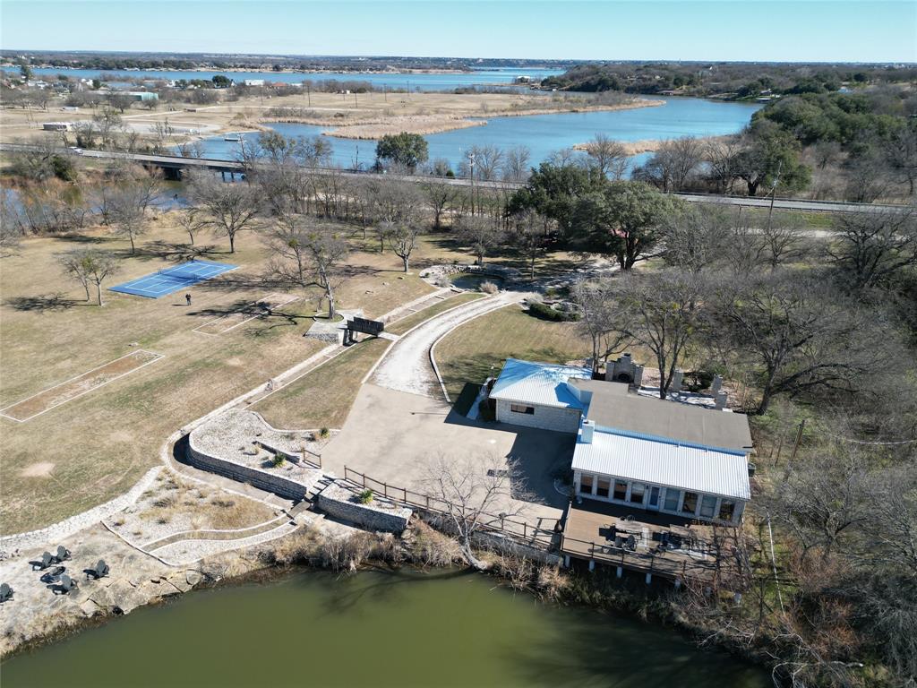 7124 Old Granbury Road Property Photo 7