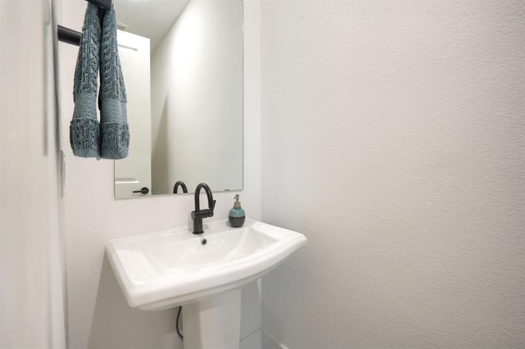 1930 Benedetto Way Property Photo 32