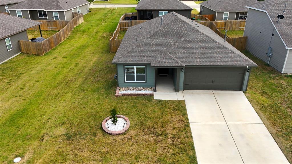 2405 Stillwater Drive Property Photo 2