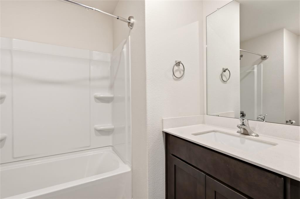 2405 Stillwater Drive Property Photo 13