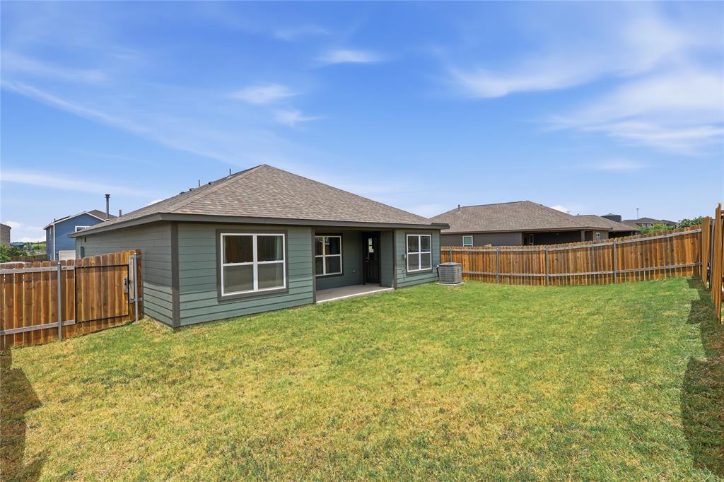 2405 Stillwater Drive Property Photo 16