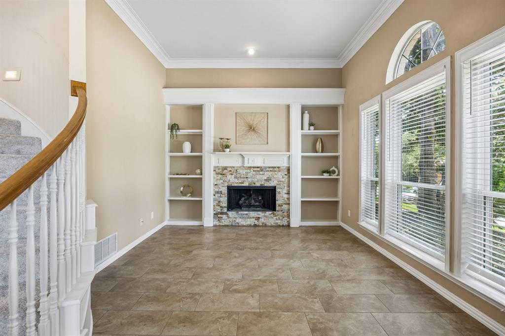 2020 Kipling Drive Property Photo 6