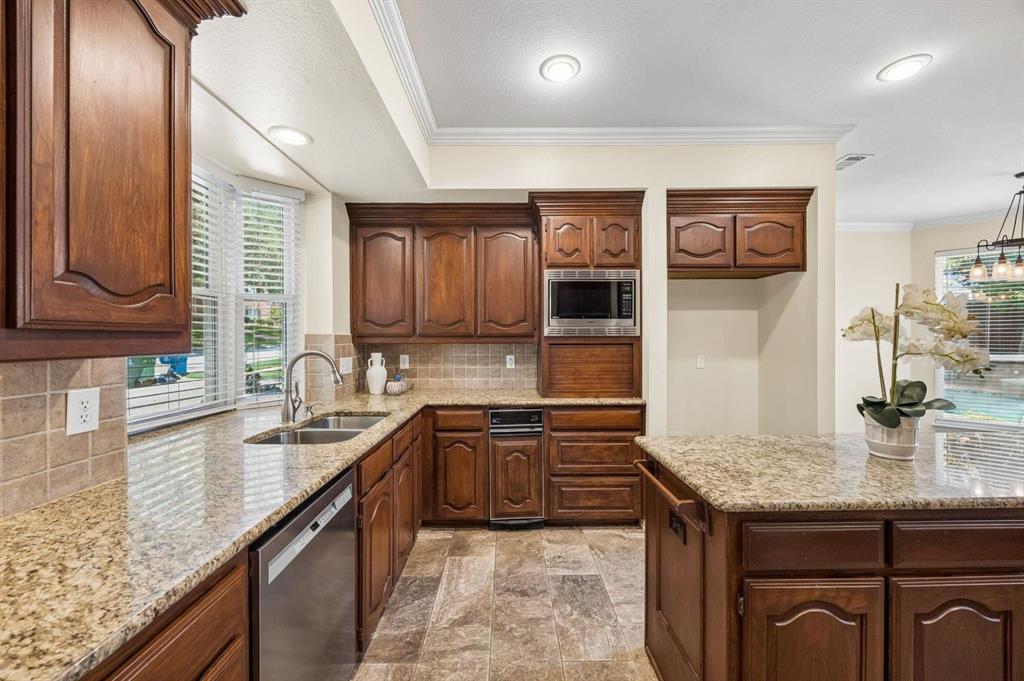 2020 Kipling Drive Property Photo 15
