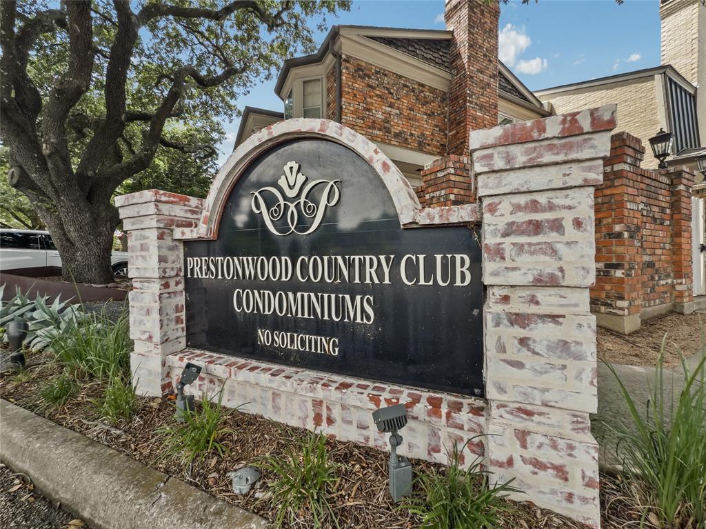 15922 Club Crest Drive 2107 Property Photo 24