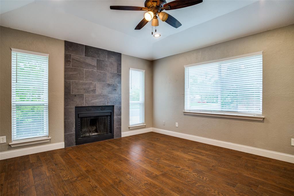 2917 Penny Lane Property Photo 3