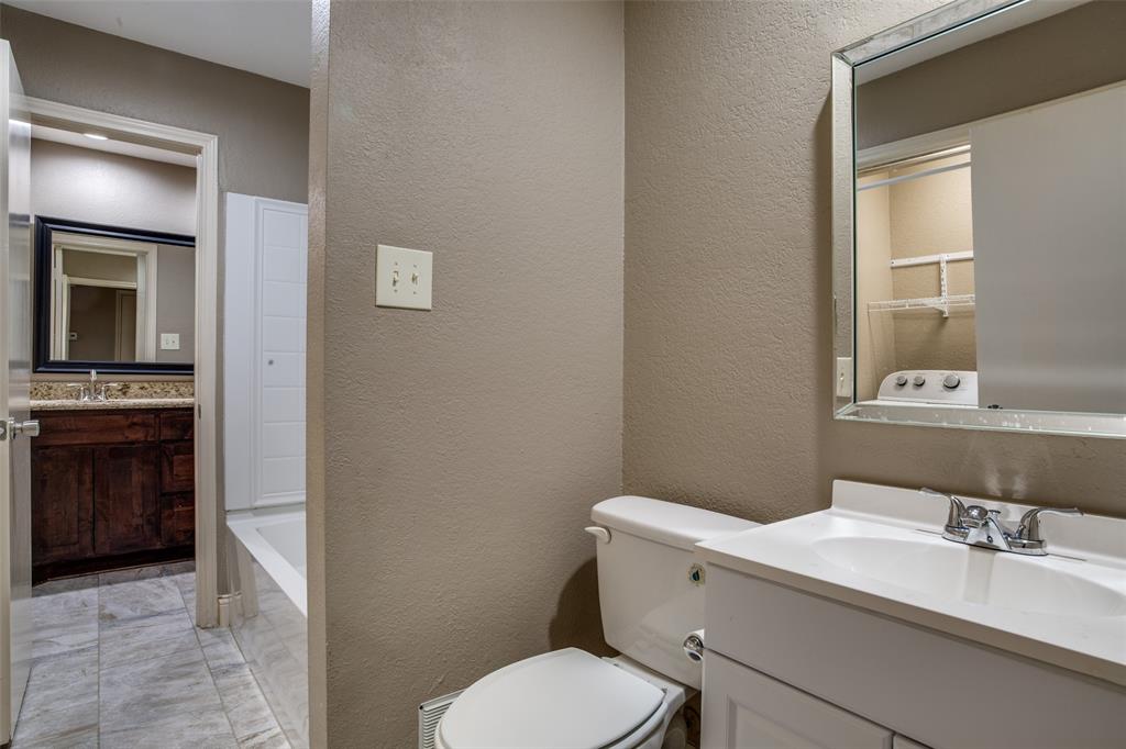 2917 Penny Lane Property Photo 10