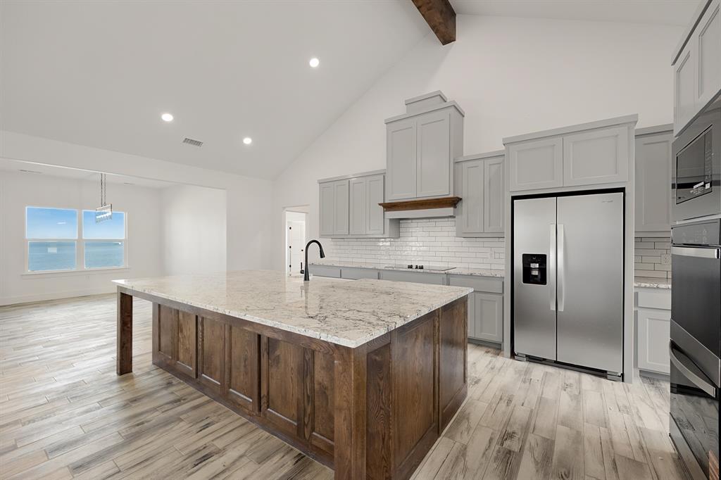 257 Caro Drive Property Photo 15