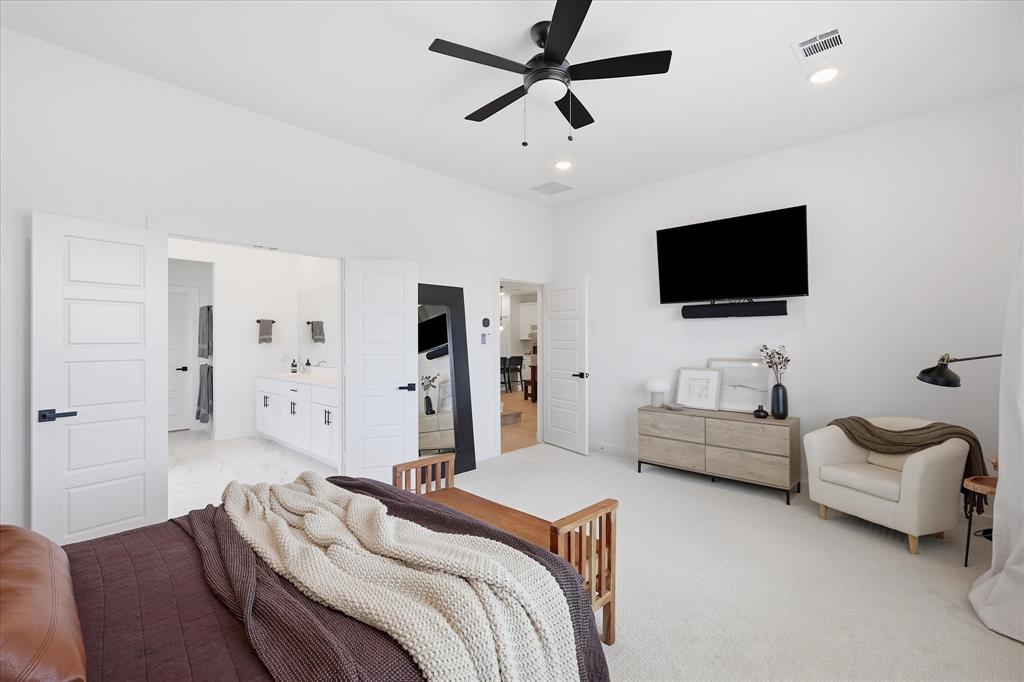 7133 Talon Bluff Drive Property Photo 18