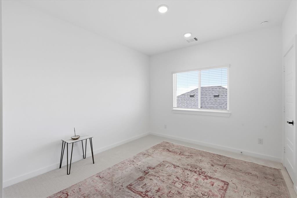 7133 Talon Bluff Drive Property Photo 31
