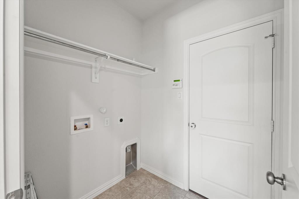 2317 Cortellia Street Property Photo 14