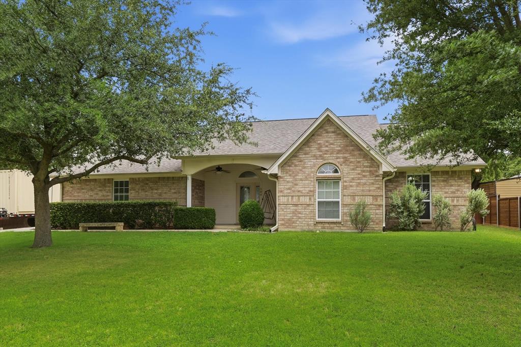 306 Oak Drive Property Photo 4