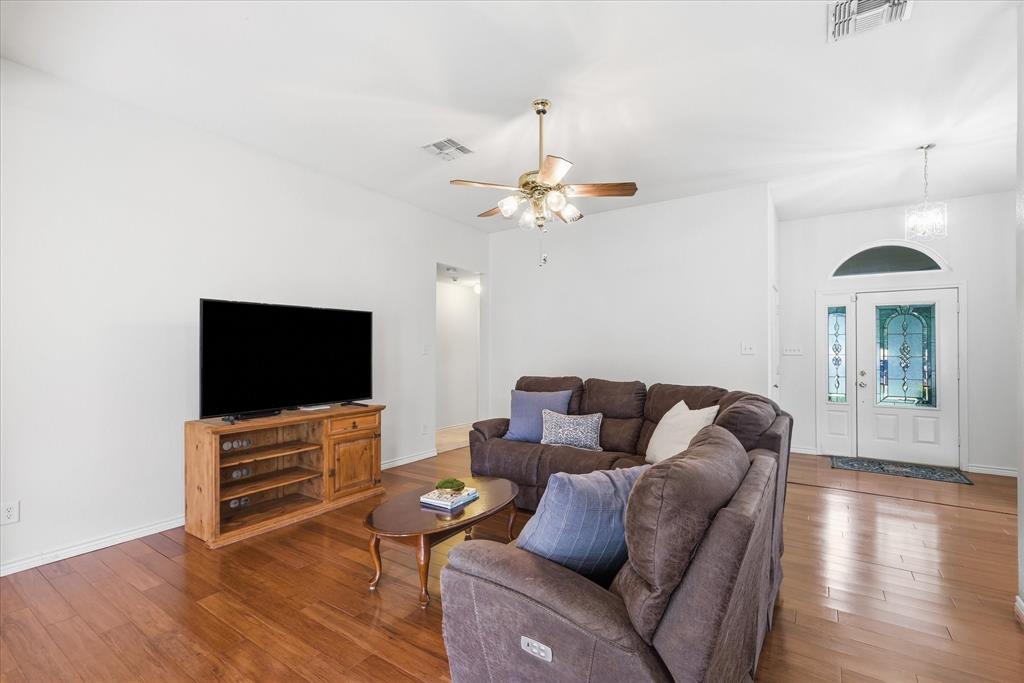 306 Oak Drive Property Photo 10
