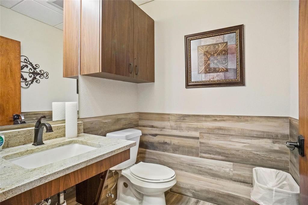 809 Woodrow Wilson Ray Circle Property Photo 21