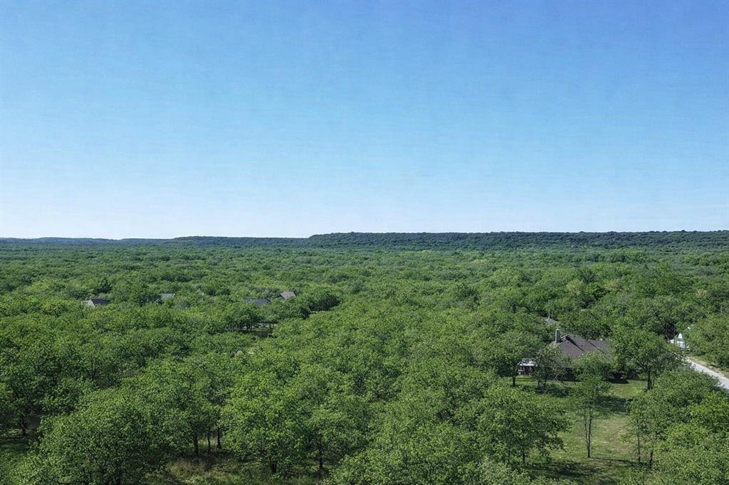 196 Johnston Lane Property Photo 7
