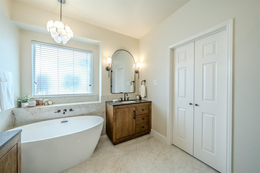 801 Cobblestone Drive Property Photo 19