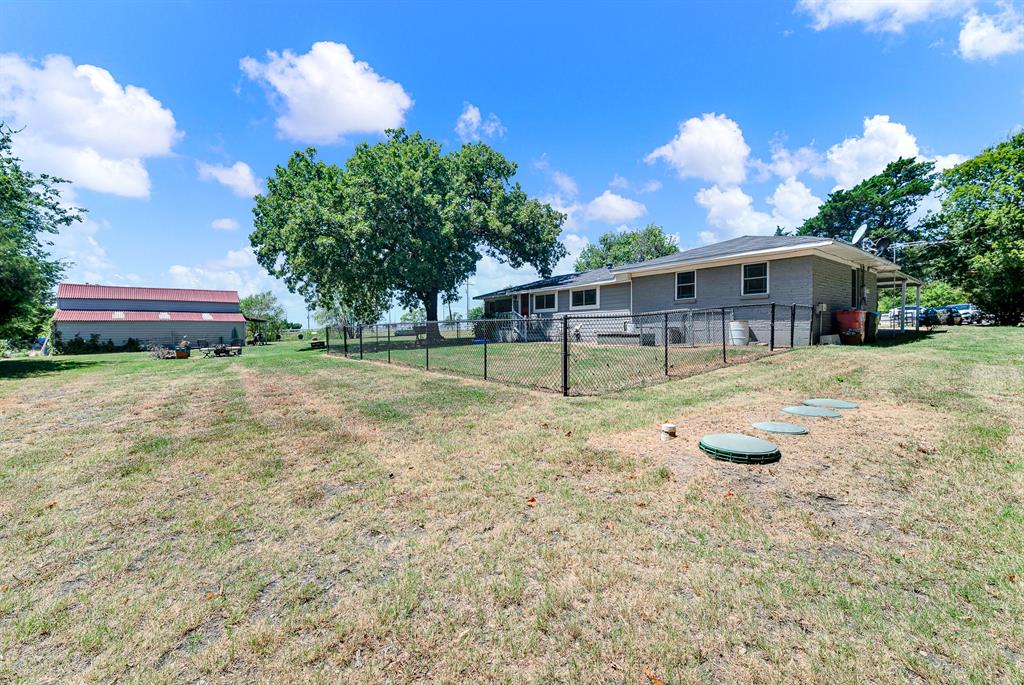 2403 State Highway 78 Property Photo 16