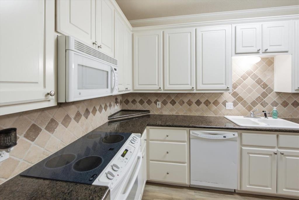 363 Old Mill Creek Drive Property Photo 11