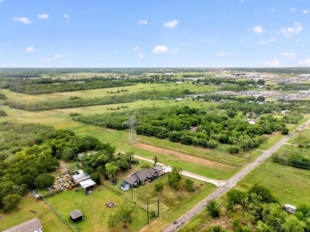 5198 County Road 2507 Property Photo 12