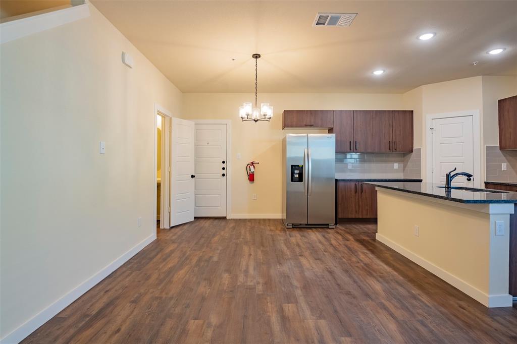 713 Wheatfield Drive Property Photo 3