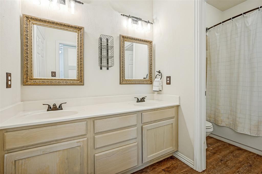 100 S Lakeview Drive Property Photo 14