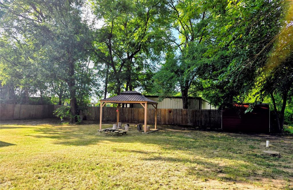 710 County Road 2298 Property Photo 14