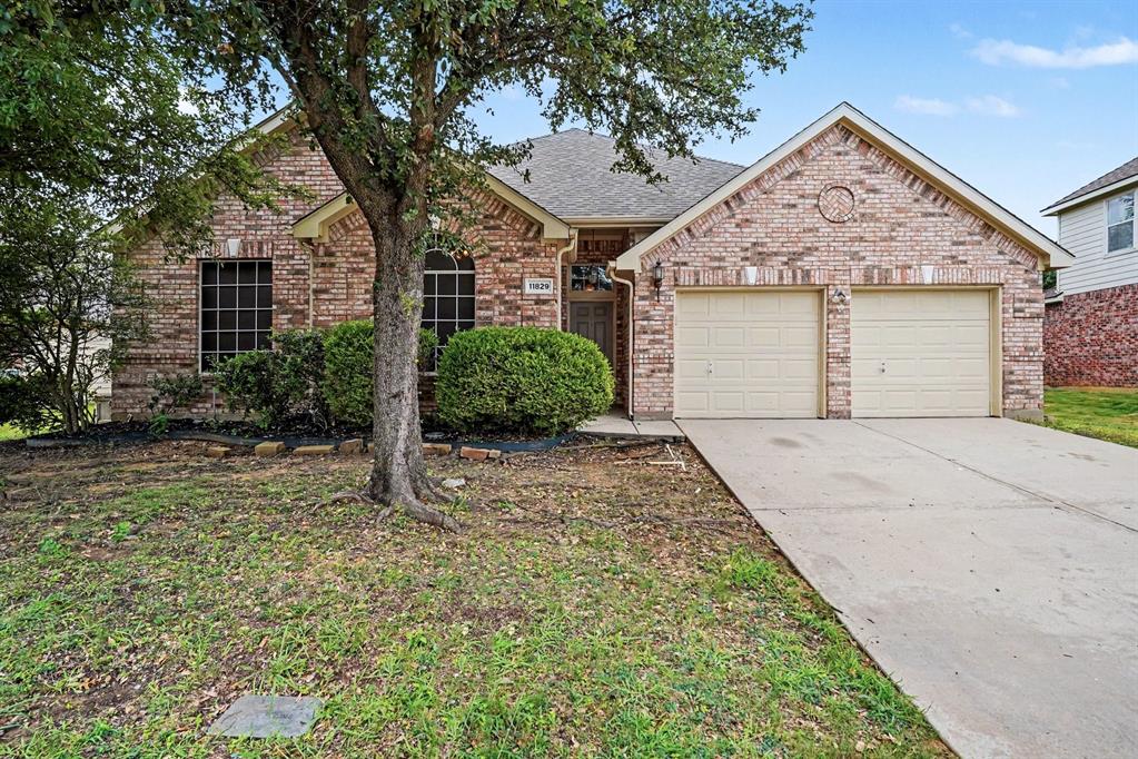 11829 Warbler Lane Property Photo 1