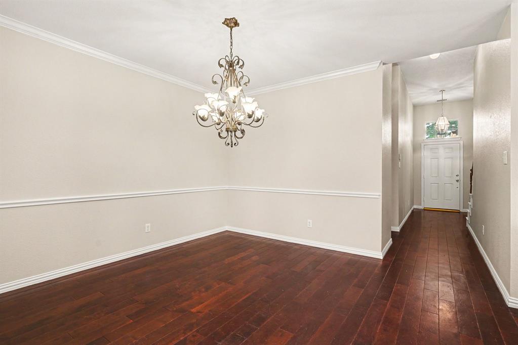 11829 Warbler Lane Property Photo 4