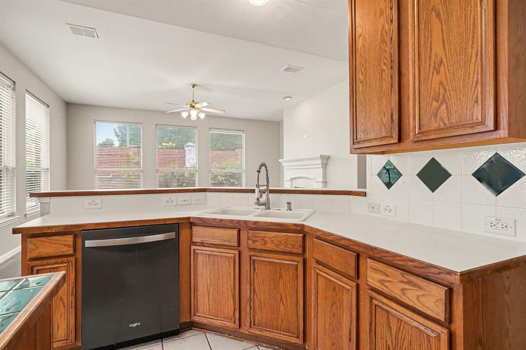 11829 Warbler Lane Property Photo 11