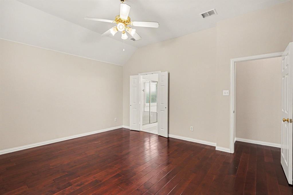 11829 Warbler Lane Property Photo 15