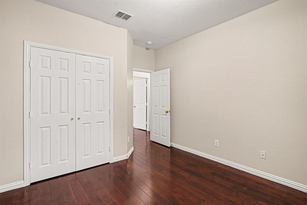 11829 Warbler Lane Property Photo 19