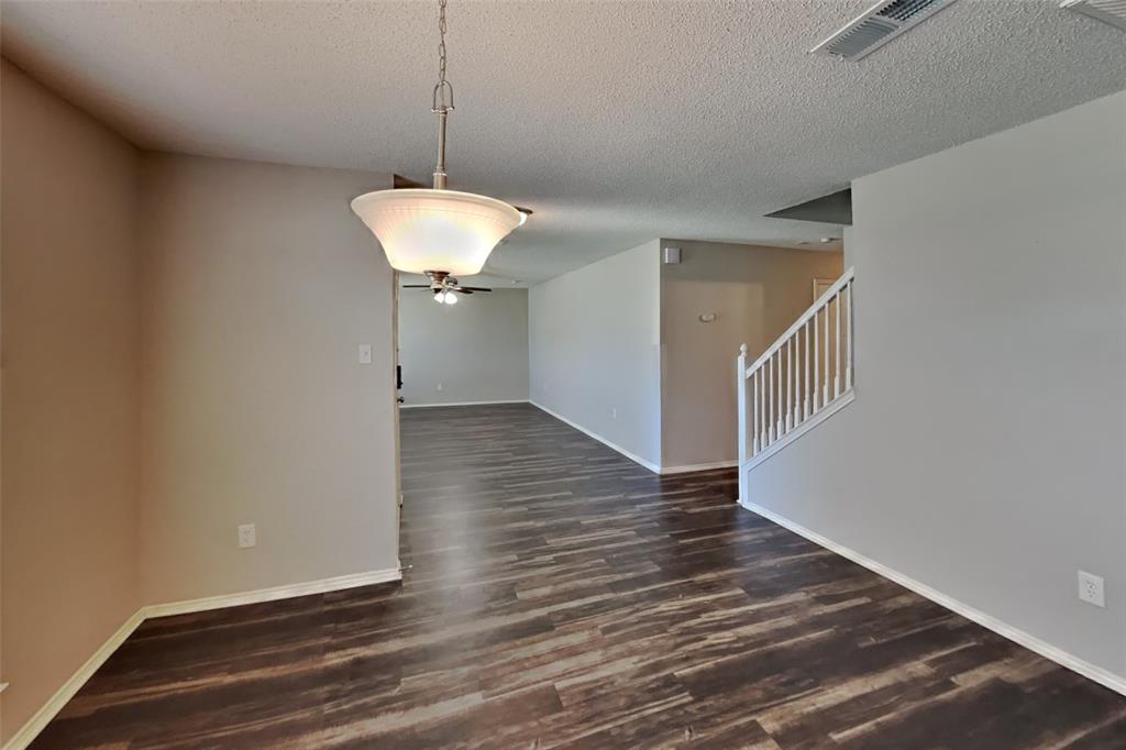 928 Fenimore Drive Property Photo 3