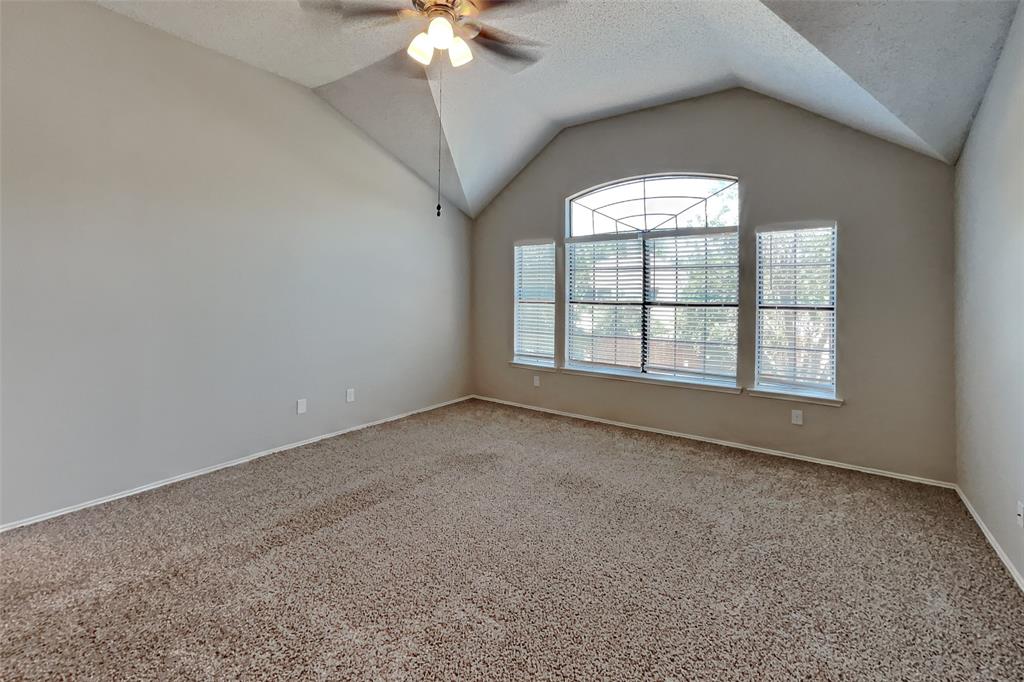 928 Fenimore Drive Property Photo 8