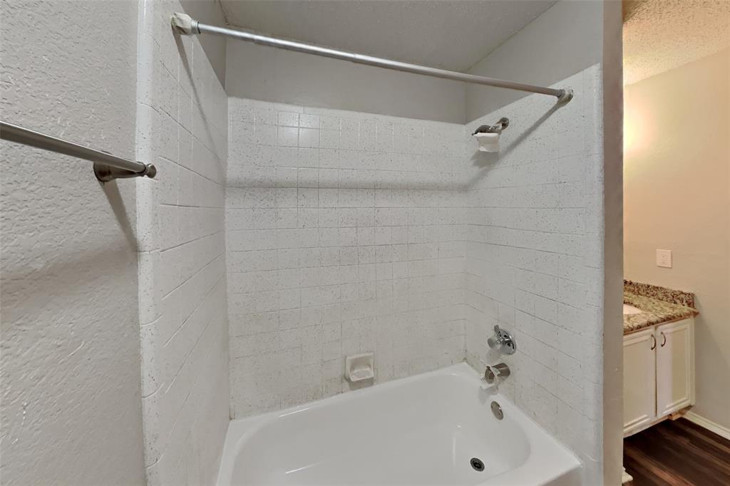 928 Fenimore Drive Property Photo 21