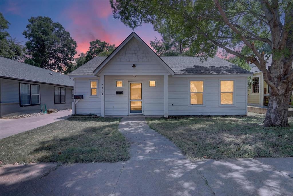 3721 El Campo Avenue Property Photo 1