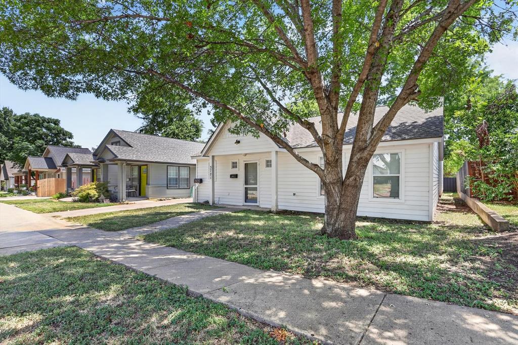 3721 El Campo Avenue Property Photo 4