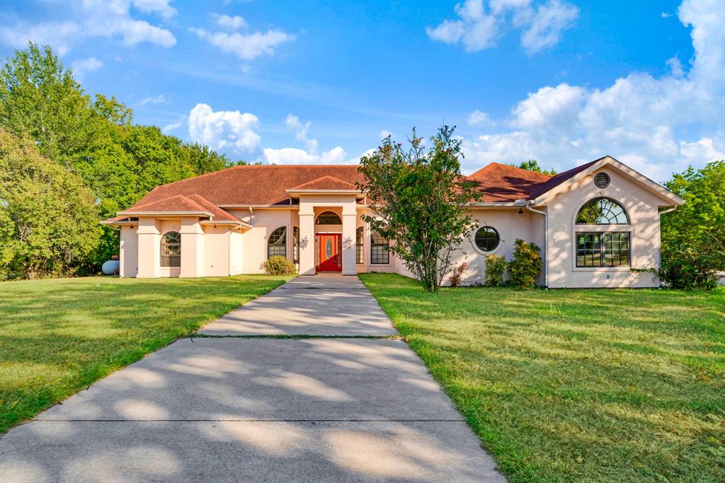 5310 Farm Road 195