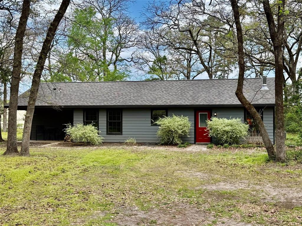 289 Private Road 7819 Property Photo 1