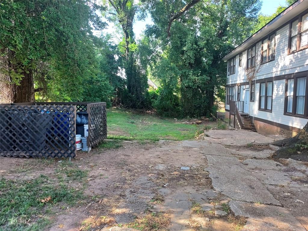 621 Wyandotte Street Property Photo 1