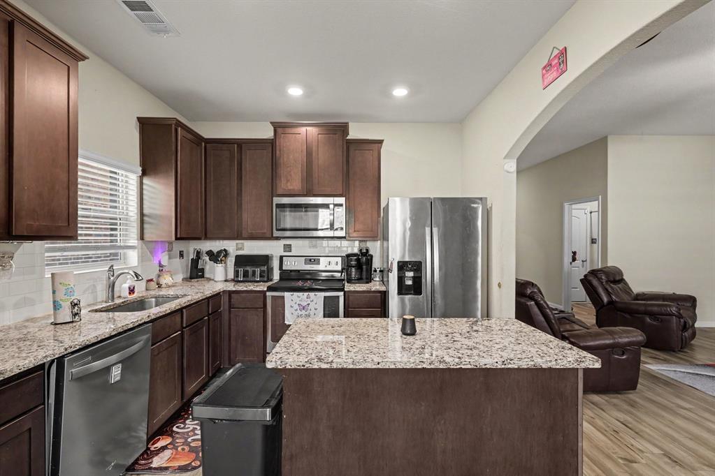 5216 Persimmon Drive Property Photo 4