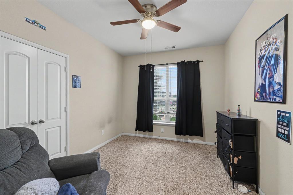 5216 Persimmon Drive Property Photo 11