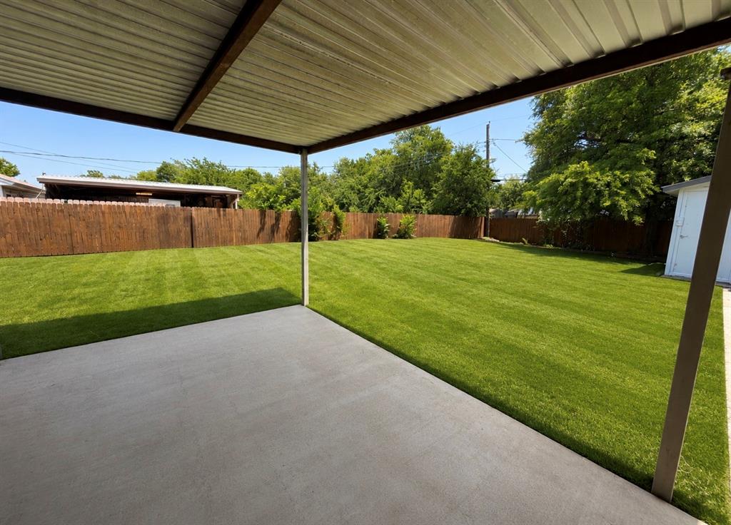 1640 Glenn Drive Property Photo 3
