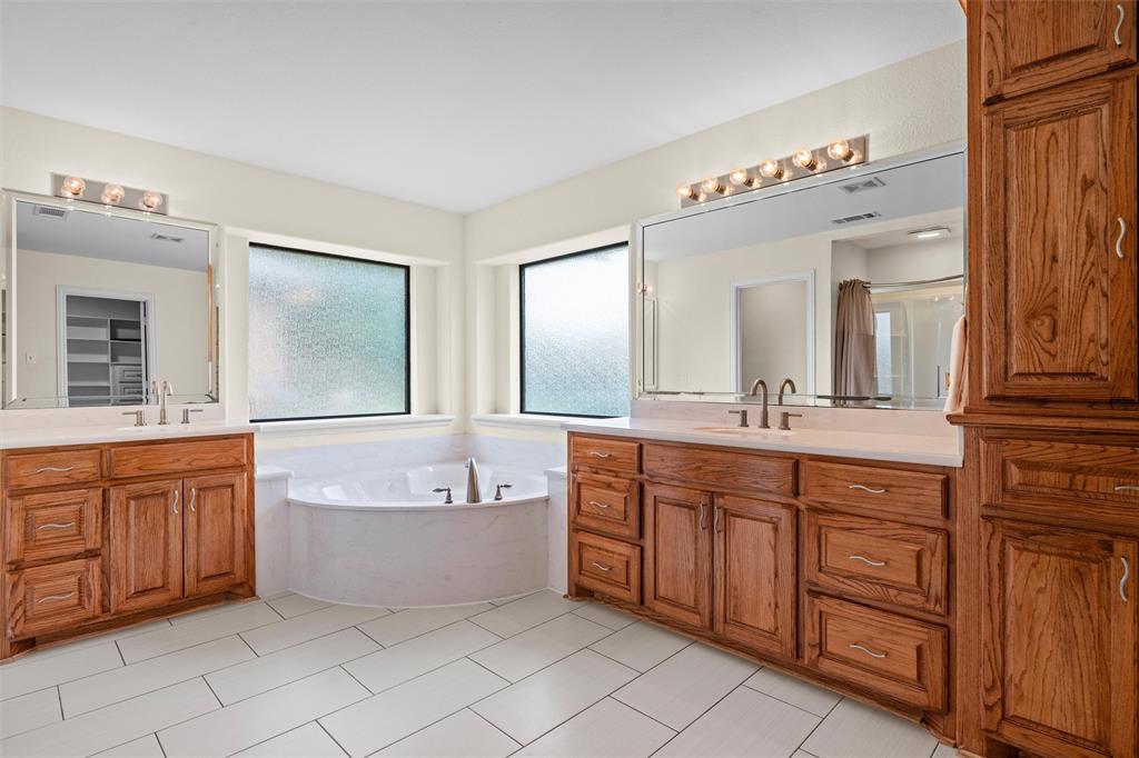 7241 Colwell Drive Property Photo 22