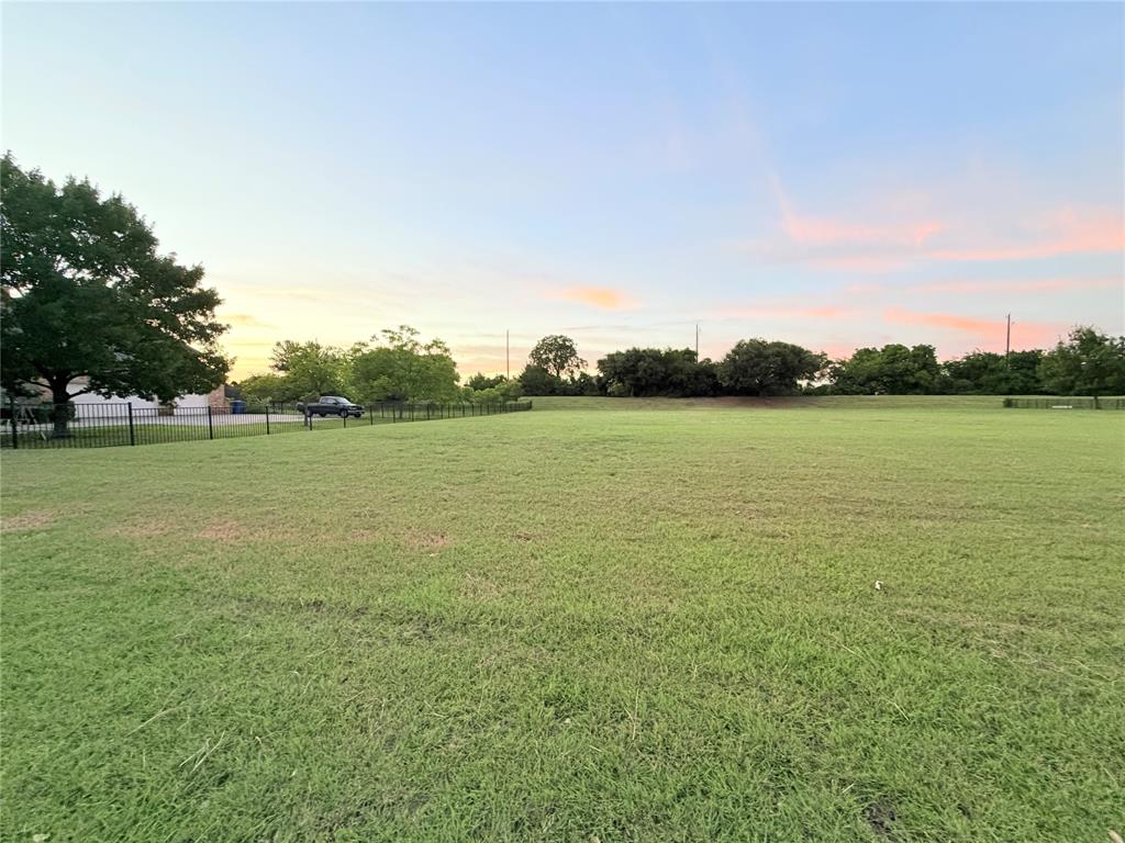 4101 Rolling Knolls Drive Property Photo 7