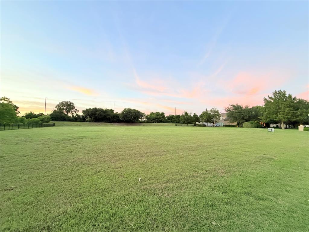 4101 Rolling Knolls Drive Property Photo 12