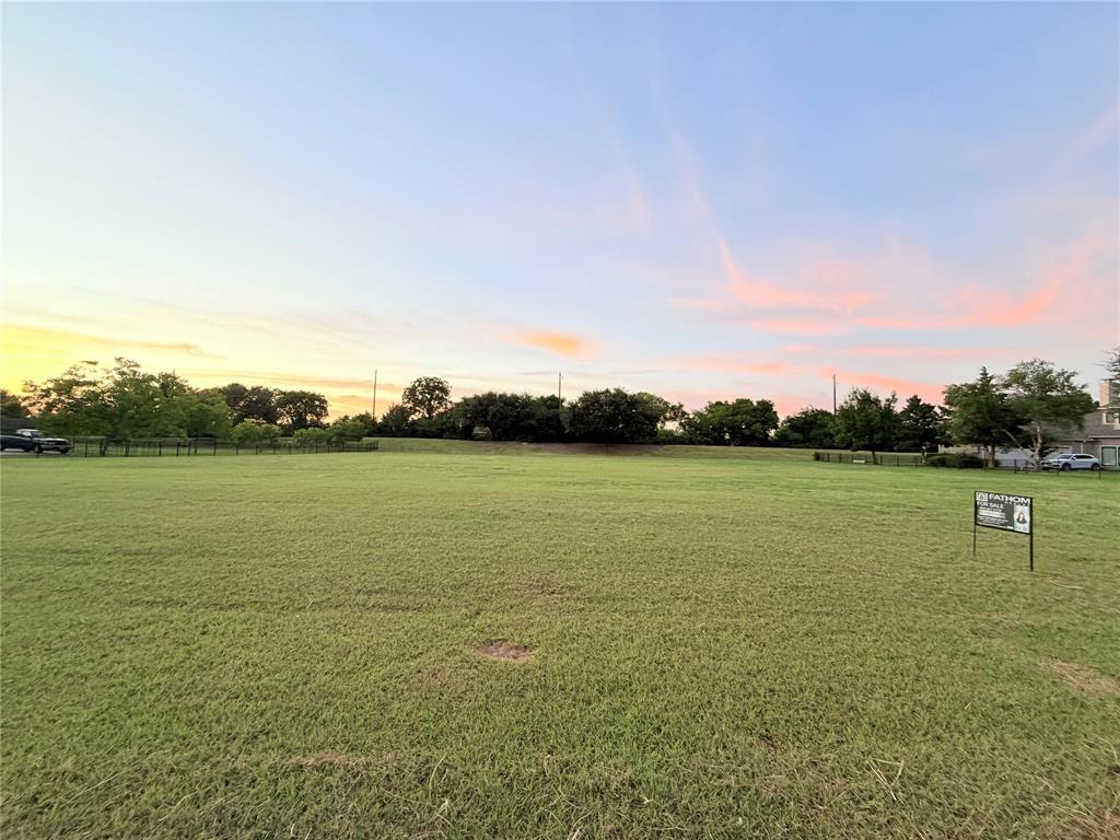 4101 Rolling Knolls Drive Property Photo 16