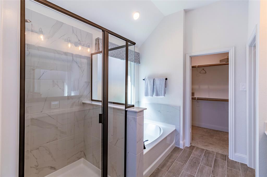 4437 Sweet Clover Lane Property Photo 10